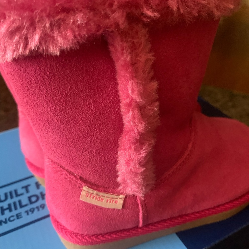 NWOT Childrens Stride Rite boots